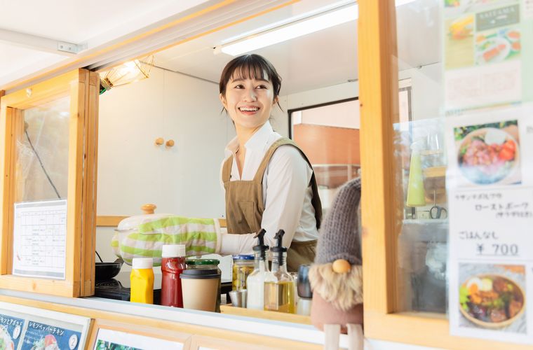 飲食店はDMで集客！成功するためのポイントと写真撮影のコツ