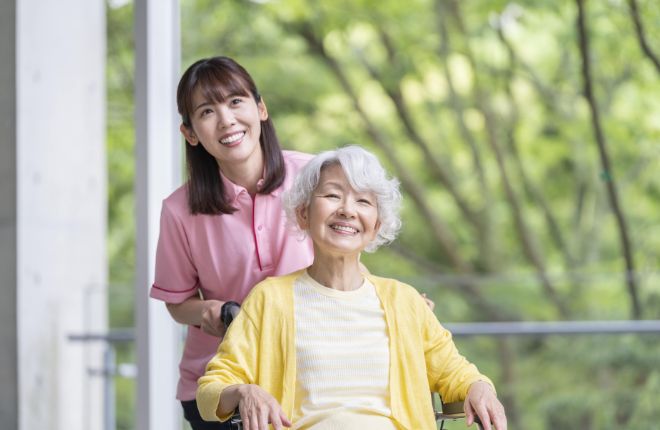 DMで介護施設の利用者・スタッフを増やす方法とは？